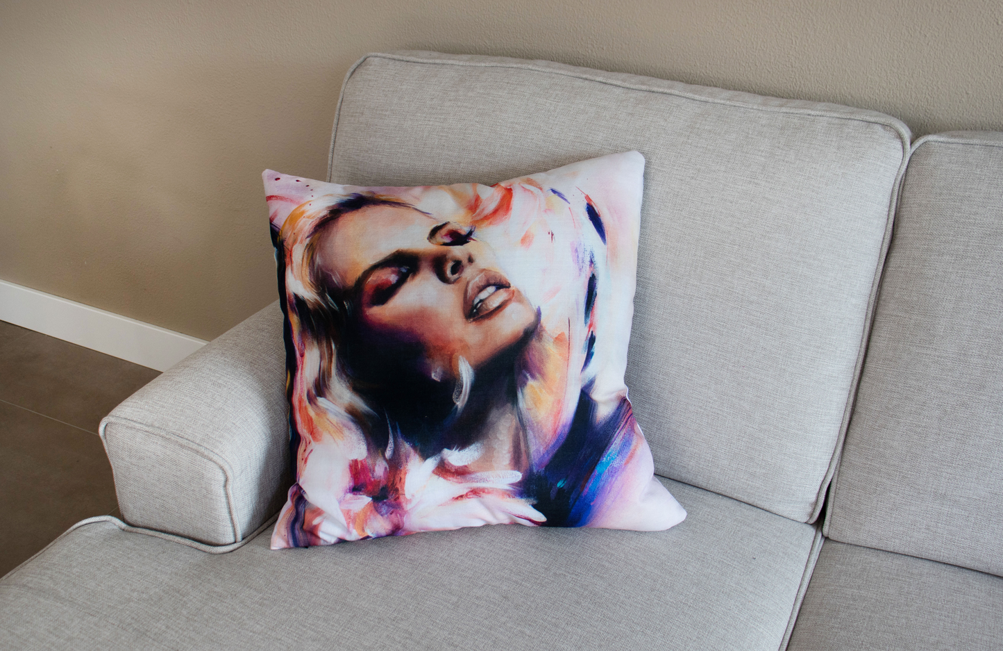 Pillow 'Waves'
