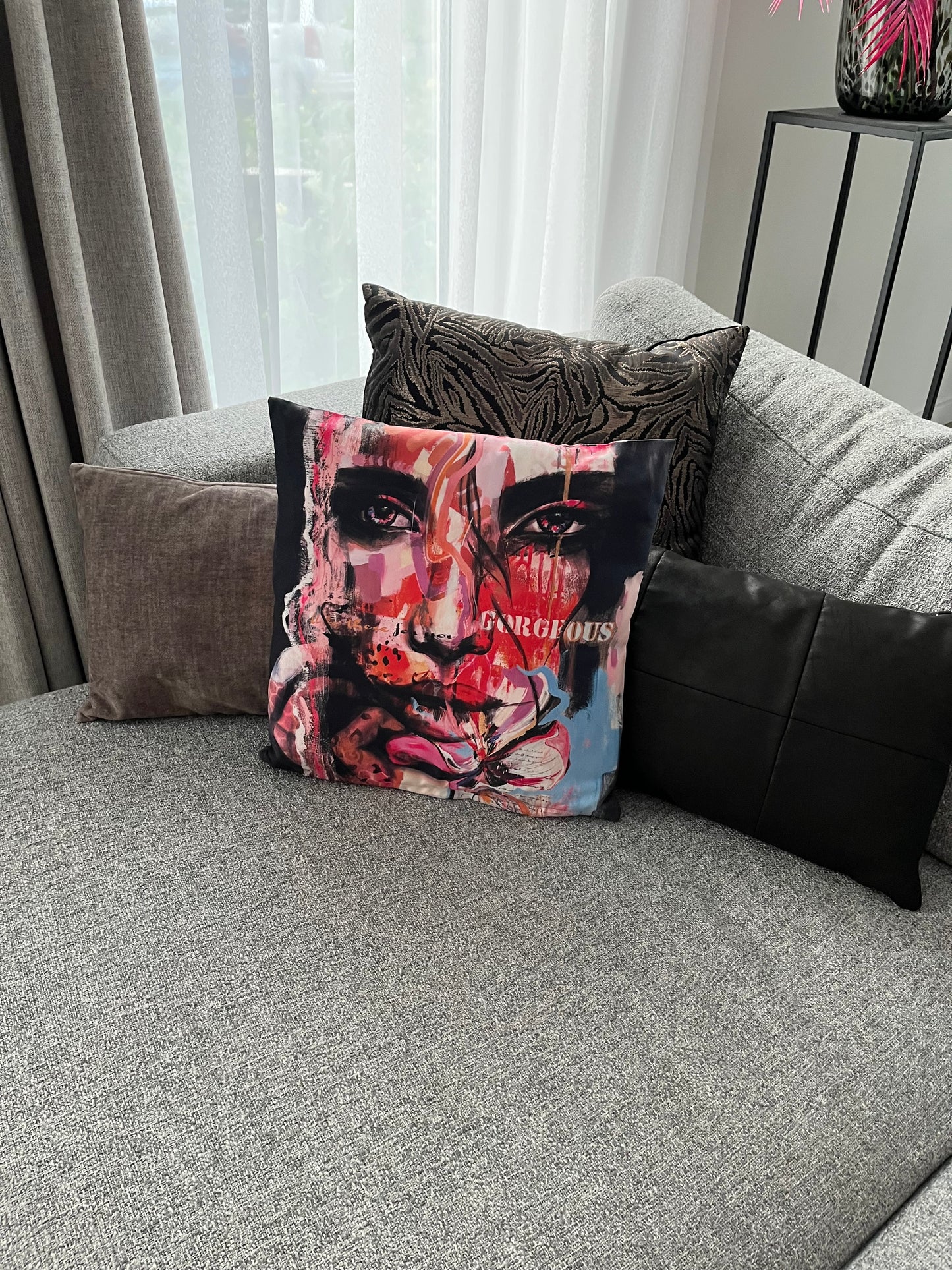 Luxurious Velvet Cushion 'Mirror'