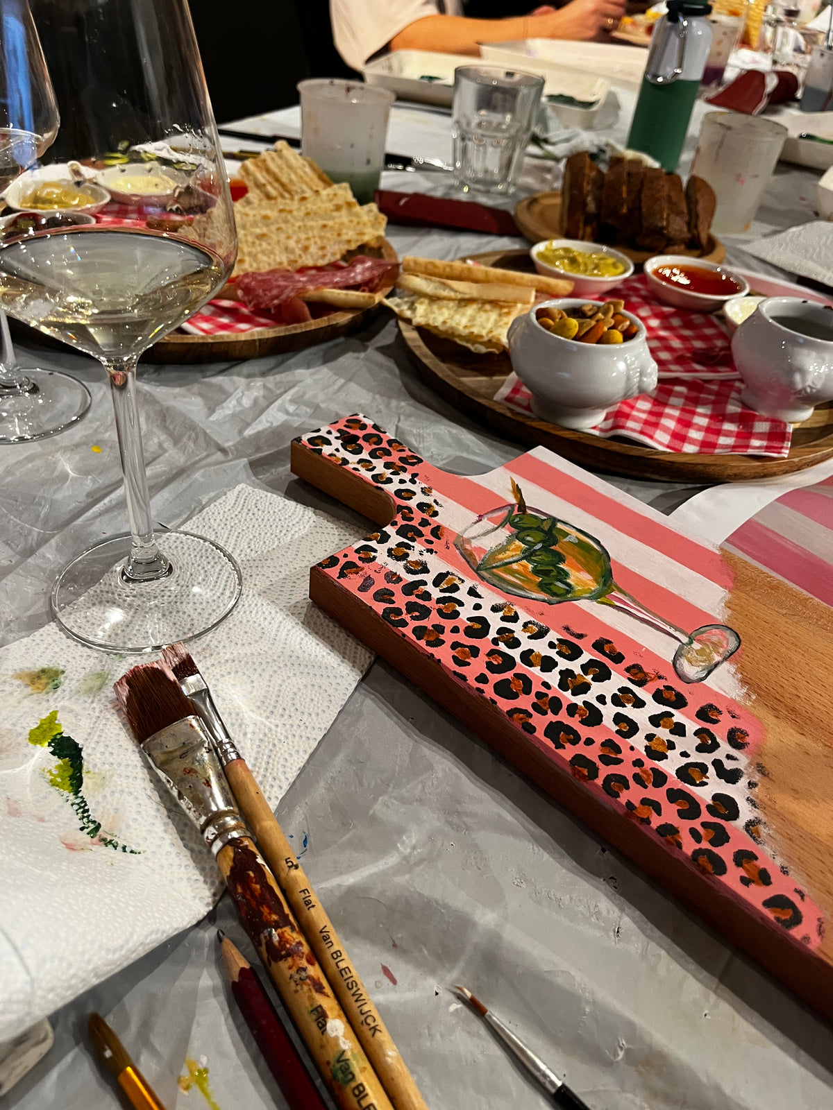 Paint & Sip | Borrelplanken schilderen | 29 januari
