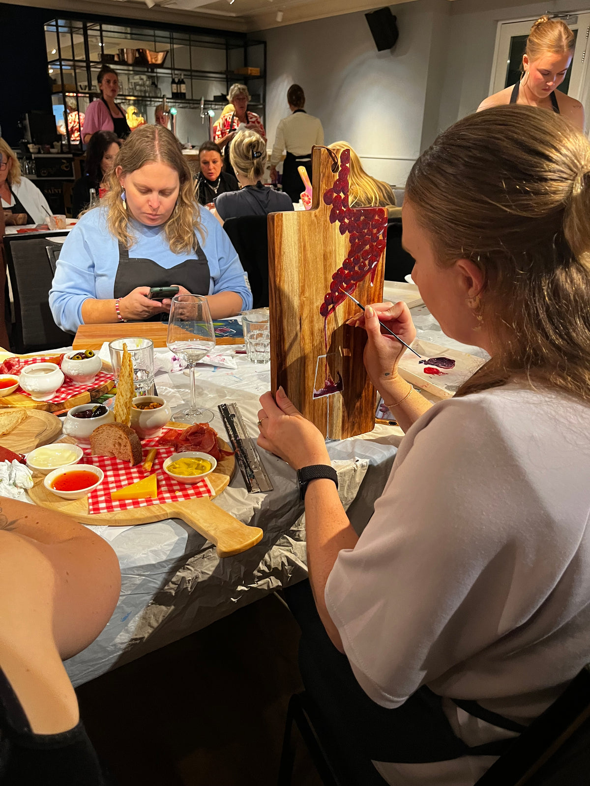 Paint & Sip | Borrelplanken schilderen | 29 januari